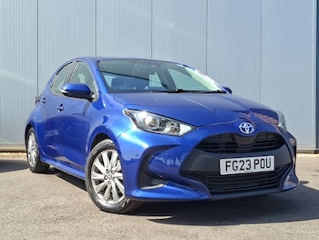 Used Toyota Yaris 2023 for sale - 79315617: Photo