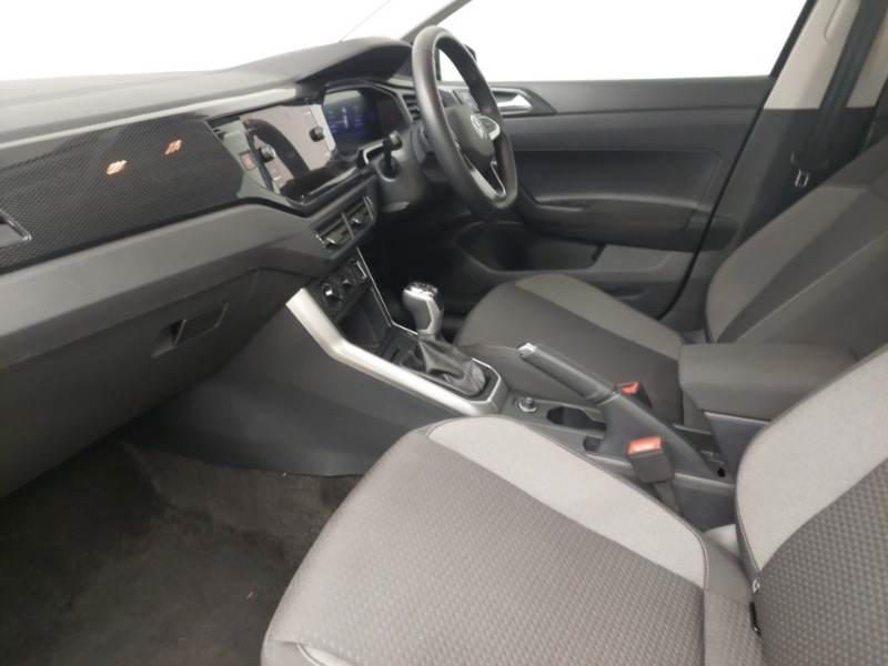 Used Volkswagen Polo 2024 for sale - 77034896: Photo 5