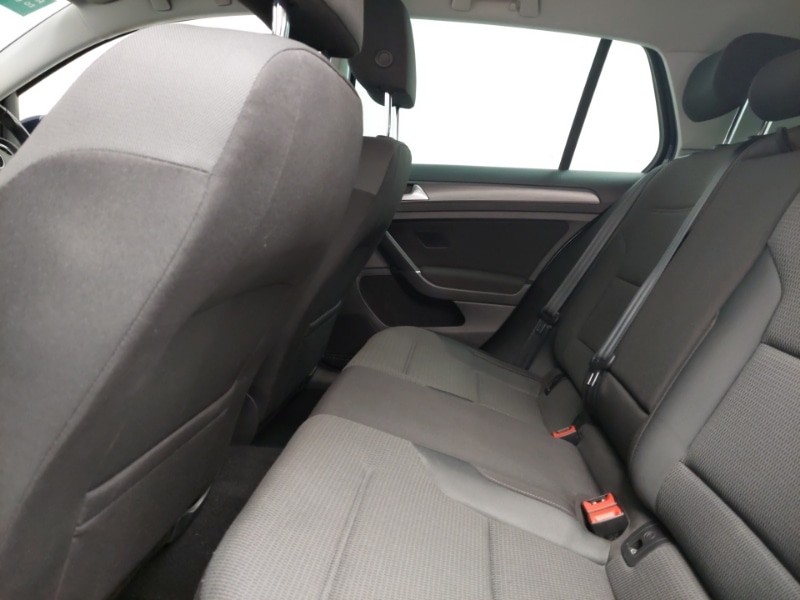 Used Volkswagen Golf 2019 for sale - 76506985: Photo 6