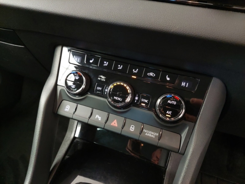 Used Skoda Karoq 2018 for sale - 77134260: Photo 15