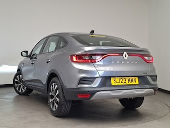 Used Renault Arkana 2023 for sale - 79561936: Photo