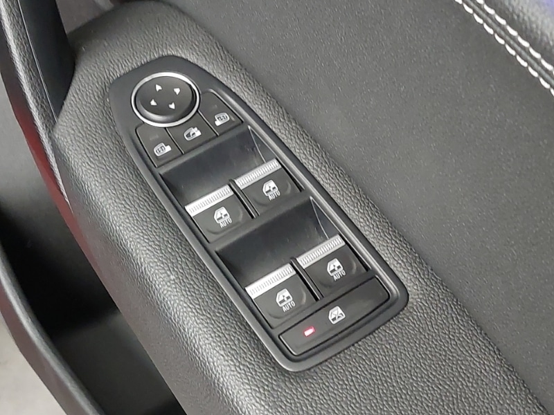 Used Renault Captur 2023 for sale - 77698537: Photo 13