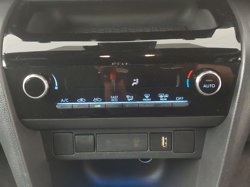Used Toyota Yaris Cross 2022 for sale - 76120976: Photo 16