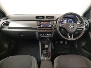 Used Skoda Fabia 2018 for sale - 77252249: Photo