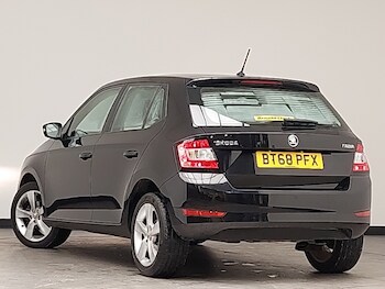 Used Skoda Fabia 2018 for sale - 77252249: Photo