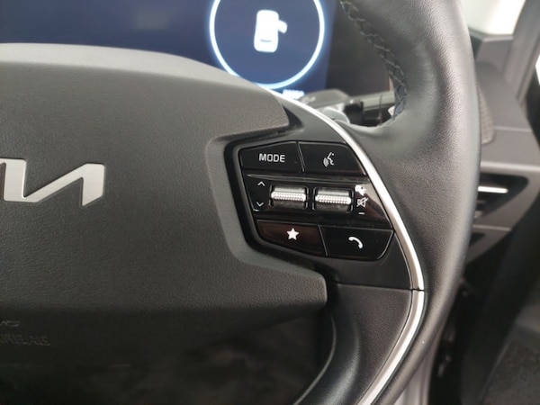 Used Kia EV6 2023 for sale - 76213519: Photo 13