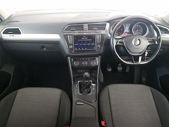 Used Volkswagen Tiguan 2017 for sale - 77265721: Photo