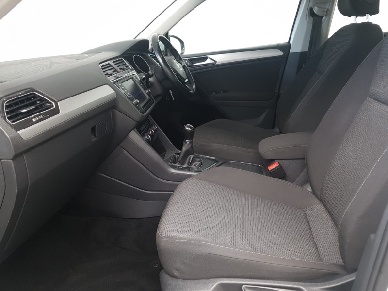 Used Volkswagen Tiguan 2017 for sale - 77265721: Photo 5