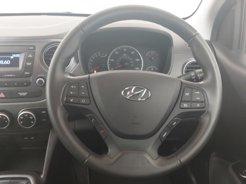 Used Hyundai i10 2018 for sale - 77235011: Photo 10
