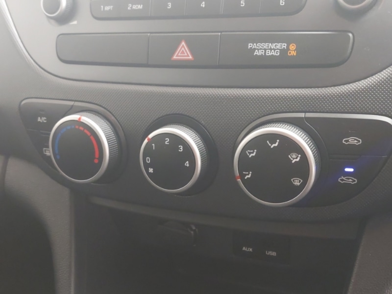 Used Hyundai i10 2018 for sale - 77235011: Photo 16