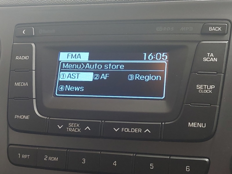 Used Hyundai i10 2018 for sale - 77235011: Photo 18