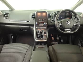 Used Renault Grand Scenic 2018 for sale - 79641969: Photo