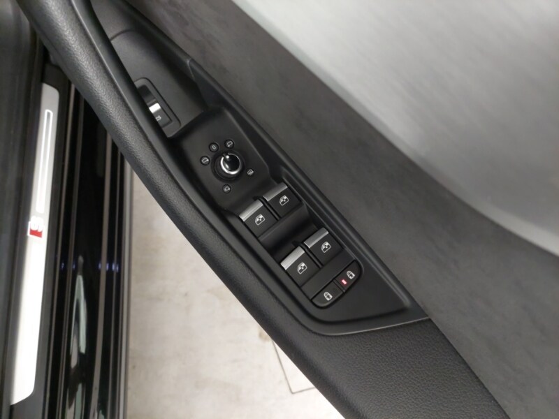 Used Audi A4 2020 for sale - 77385867: Photo 13