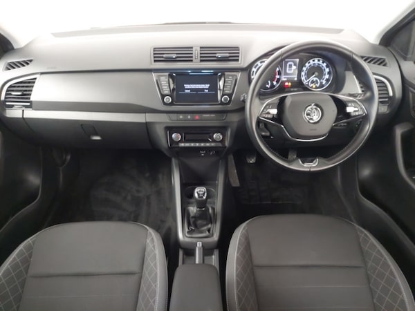 Used Skoda Fabia 2022 for sale - 76169747: Photo 2
