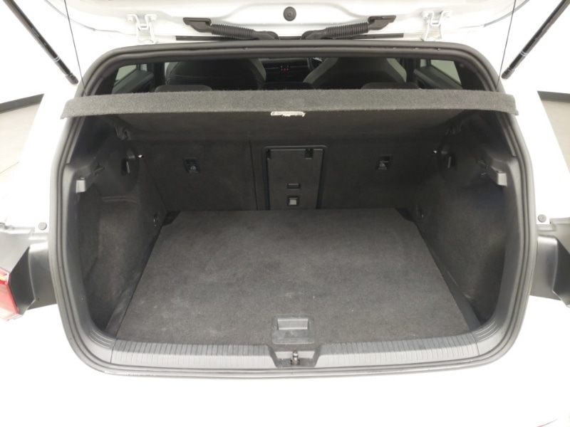Used Volkswagen Golf 2023 for sale - 76737141: Photo 8