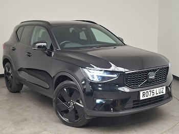 Used Volvo XC40 2025 for sale - 79025520: Photo