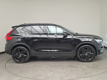 Used Volvo XC40 2025 for sale - 79025520: Photo
