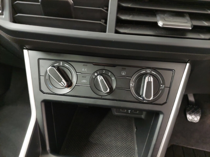 Used Volkswagen Polo 2022 for sale - 76822349: Photo 16