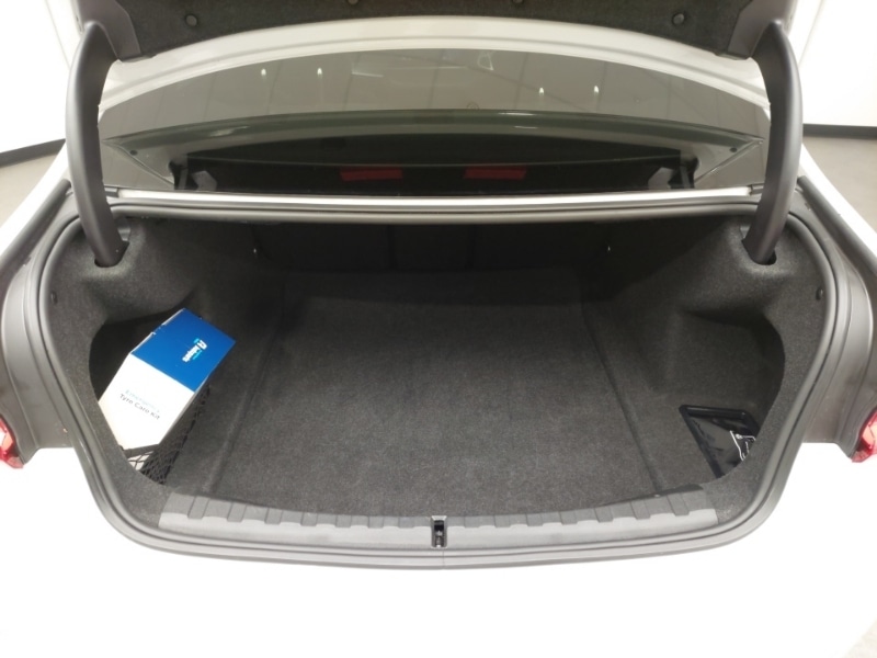 Used BMW 3 Series 2024 for sale - 77325228: Photo 8