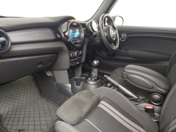 Used MINI Hatch 2020 for sale - 76226107: Photo 5