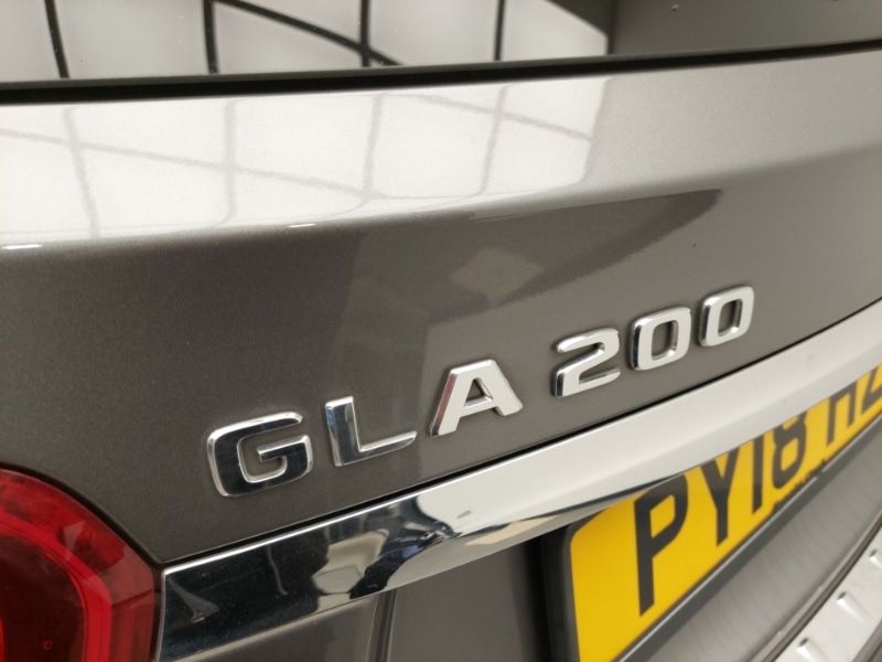 Used Mercedes-Benz GLA 2018 for sale - 76498278: Photo 12