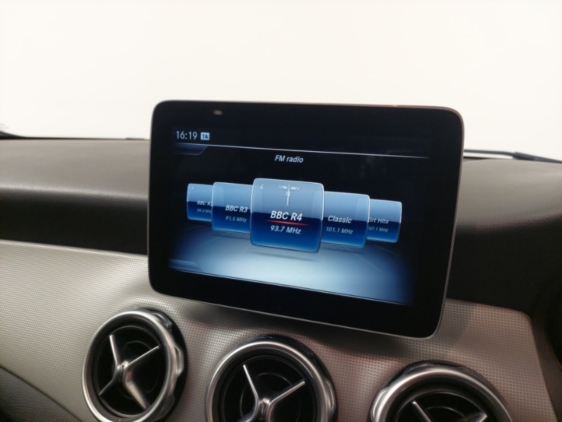 Used Mercedes-Benz GLA 2018 for sale - 76498278: Photo 16