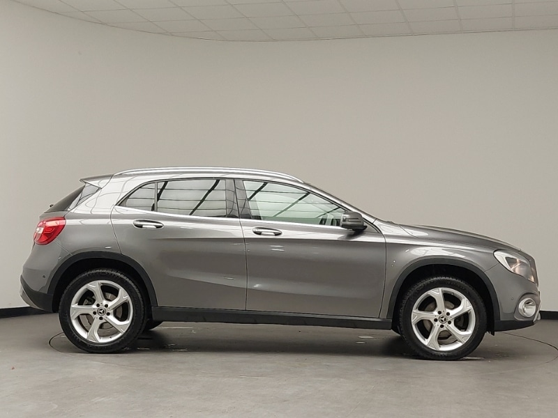 Used Mercedes-Benz GLA 2018 for sale - 76498278: Photo 4