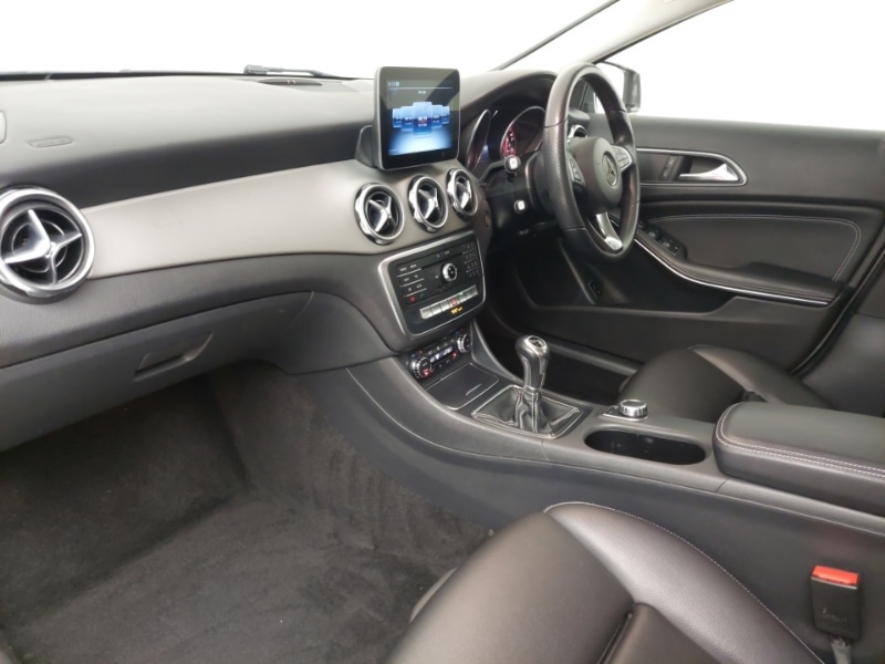 Used Mercedes-Benz GLA 2018 for sale - 76498278: Photo 5