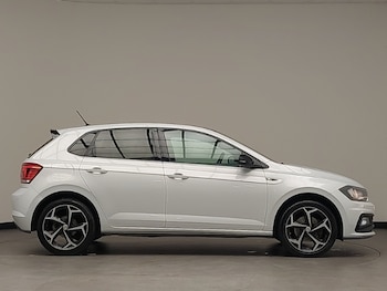 Used Volkswagen Polo 2019 for sale - 76478797: Photo