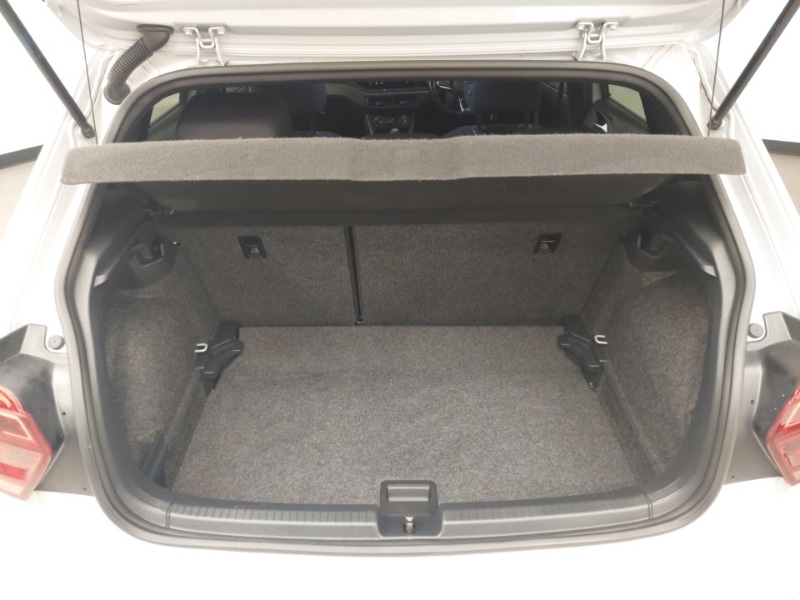 Used Volkswagen Polo 2019 for sale - 76478797: Photo 8