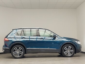 Used Volkswagen Tiguan 2022 for sale - 78274522: Photo