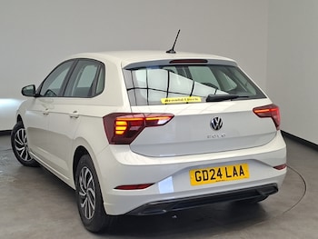 Used Volkswagen Polo 2024 for sale - 78928404: Photo
