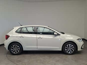 Used Volkswagen Polo 2024 for sale - 78928404: Photo