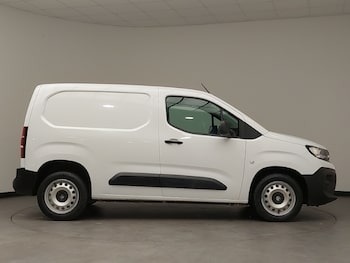 Used Vauxhall Combo 2024 for sale - 76533470: Photo