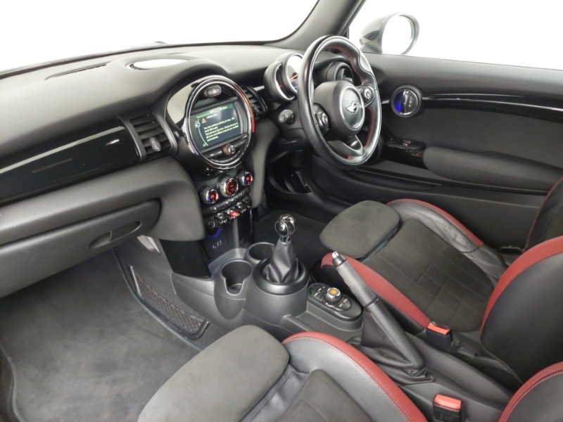 Used MINI Hatch 2018 for sale - 77503529: Photo 5