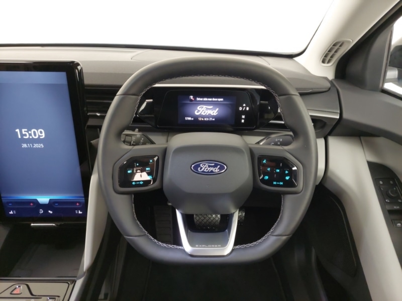 Used Ford Explorer 2025 for sale - 76741665: Photo 10