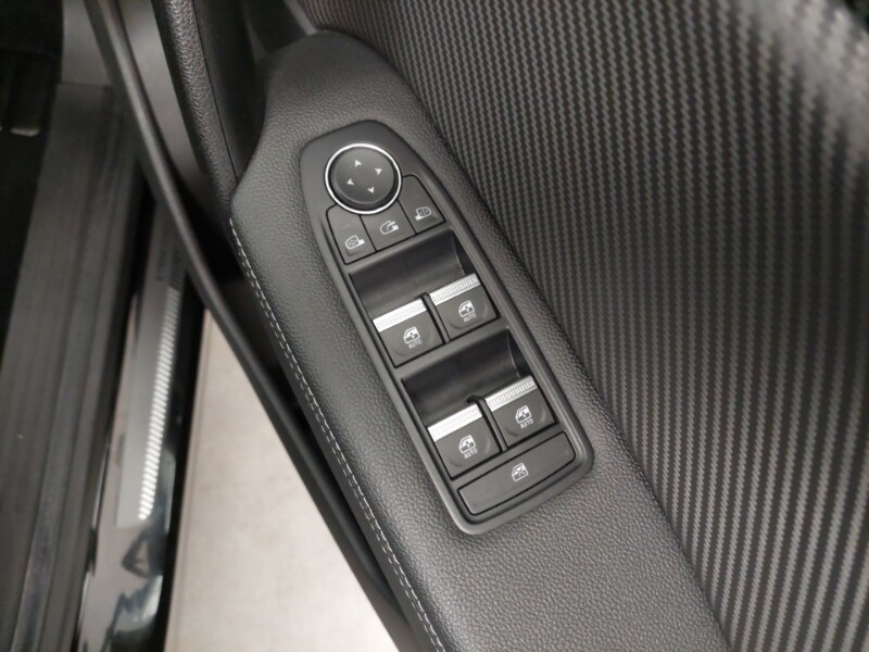 Used Renault Captur 2024 for sale - 76589427: Photo 13