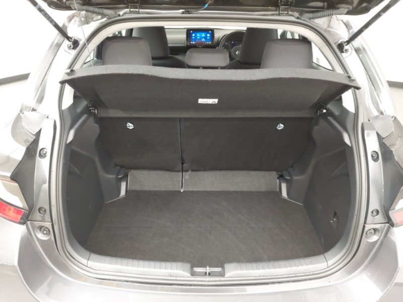 Used Mazda Mazda2 HYBRID 2024 for sale - 76839090: Photo 8