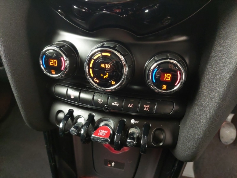 Used MINI Hatch 2018 for sale - 76853967: Photo 17