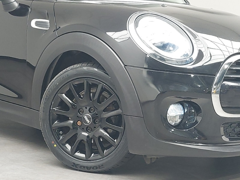 Used MINI Hatch 2018 for sale - 76853967: Photo 9