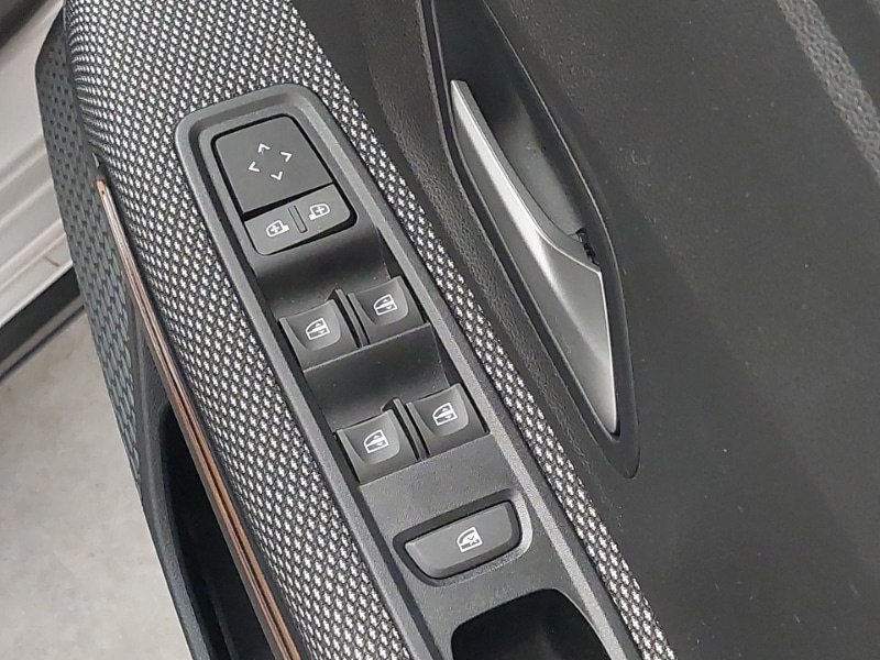 Used Dacia Sandero Stepway 2023 for sale - 77847375: Photo 12