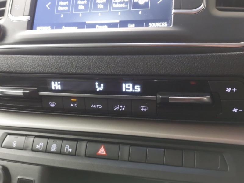 Used Vauxhall Vivaro Life 2023 for sale - 77273297: Photo 17