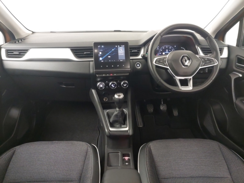 Used Renault Captur 2022 for sale - 76621815: Photo 2