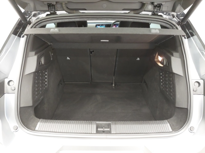 Used Renault Scenic E-Tech 2024 for sale - 76478795: Photo 8