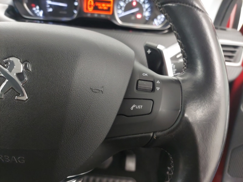 Used Peugeot 2008 2016 for sale - 76543582: Photo 13