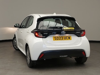 Used Toyota Yaris 2023 for sale - 78661034: Photo