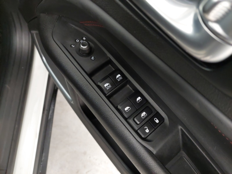 Used Jeep Compass 2023 for sale - 76834564: Photo 13