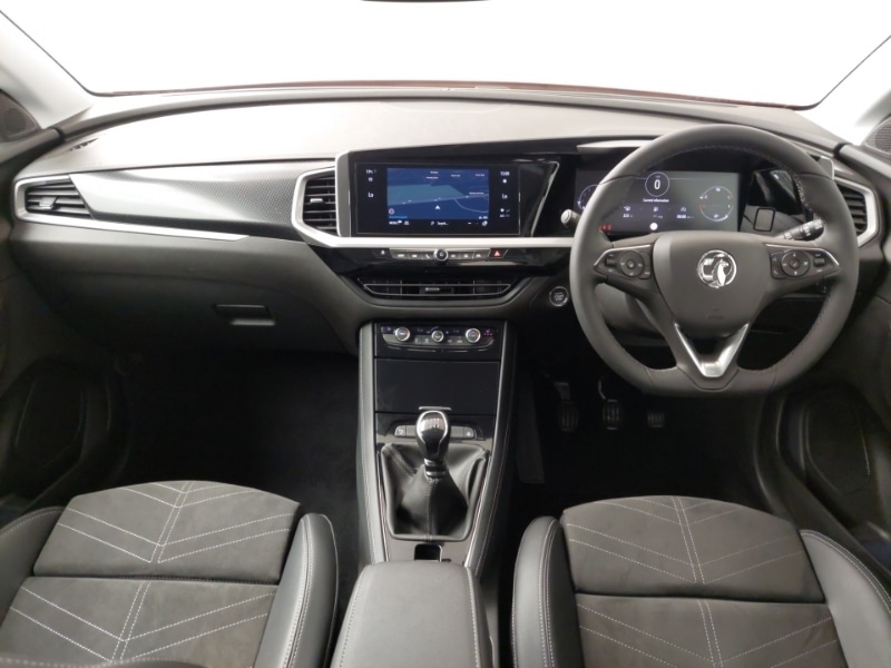 Used Vauxhall Grandland 2024 for sale - 76816113: Photo 2