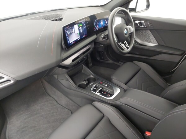 Used BMW 1 Series 2025 for sale - 76121190: Photo 5