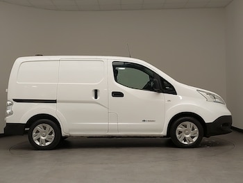 Used Nissan e-NV200 2022 for sale - 77573472: Photo
